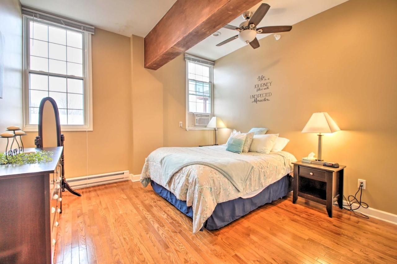 Cozy Sawyer Apartment - 5 Min To Warren Dunes Park Exterior photo